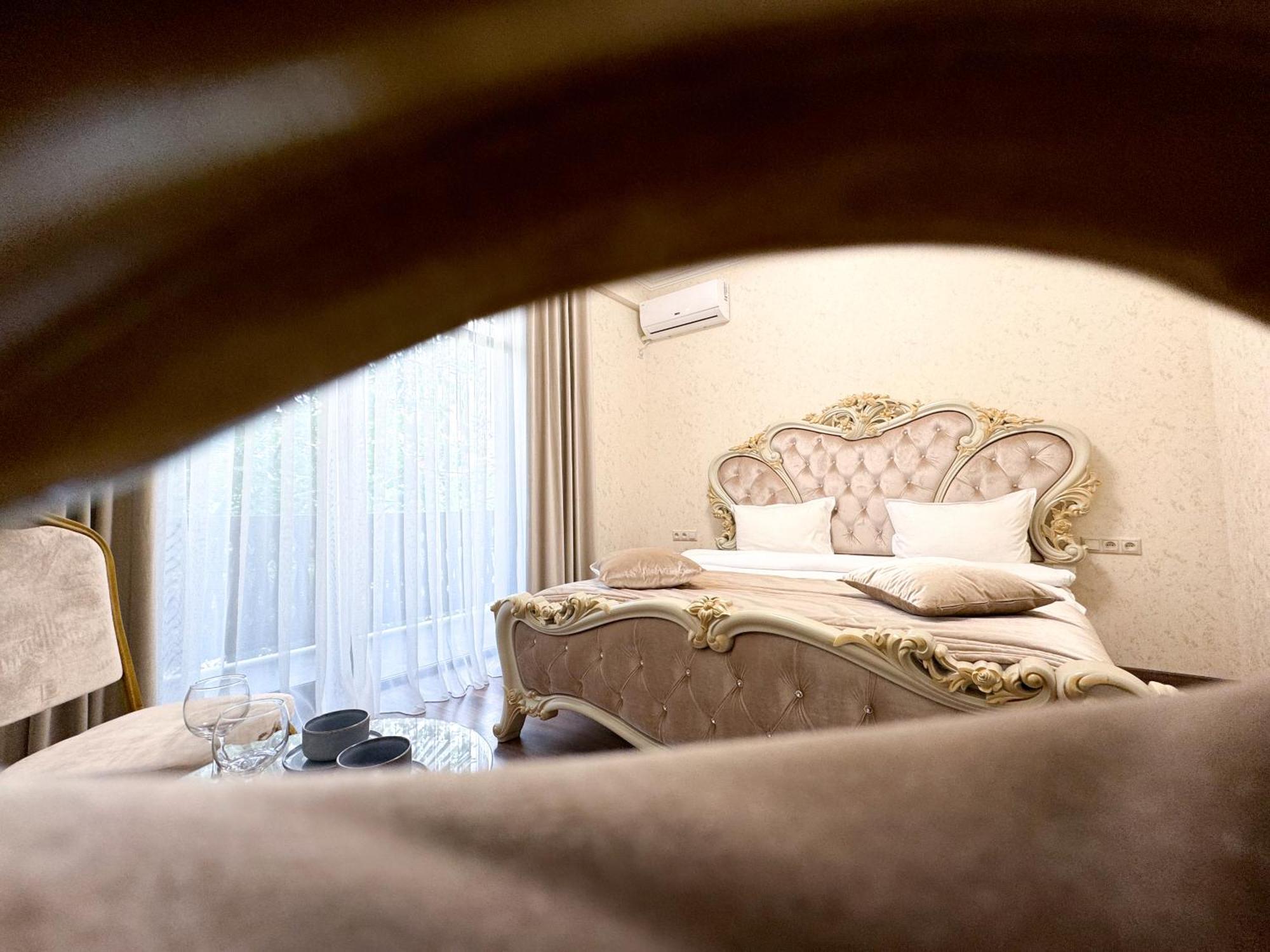 Armenia Hotel Yerevan Ngoại thất bức ảnh
