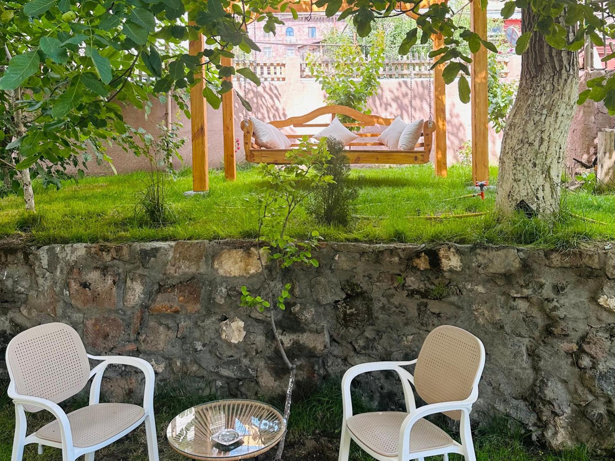 Armenia Hotel Yerevan Ngoại thất bức ảnh